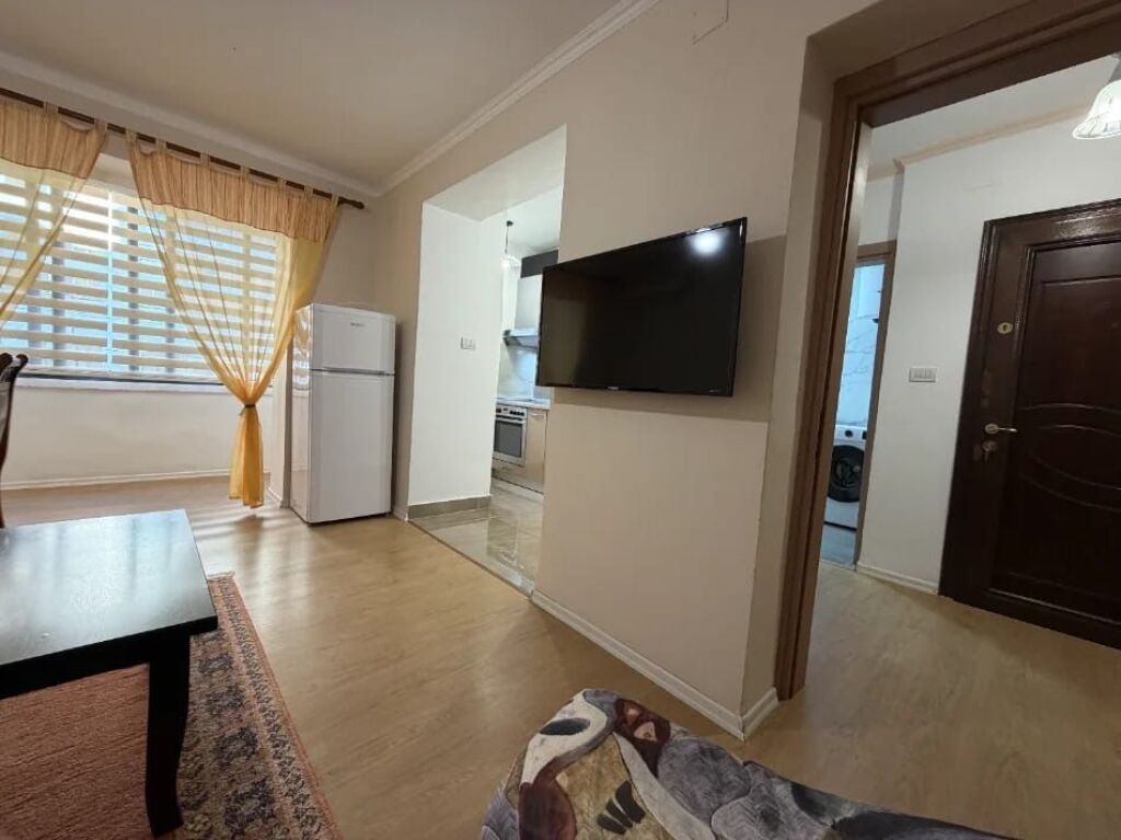 Qera | Apartament 1 + 1 | Rruga e Elbasanit | 550 €/muaj