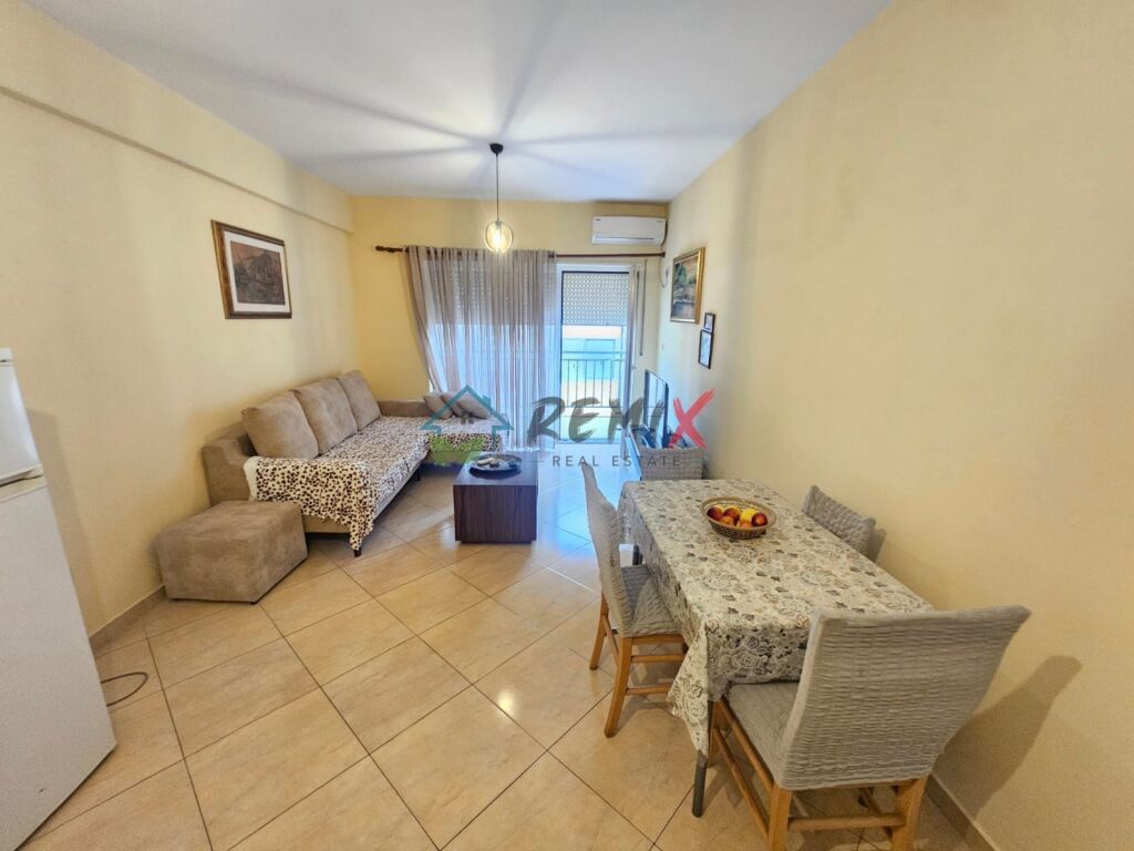 🏡 SHITET APARTAMENT 1+1 – PLAZH, PRANË HOTEL PALACE, DURRËS