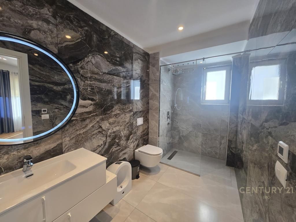 Villa with pool for rent in the Elysium Residence, Mjull-Bathore!