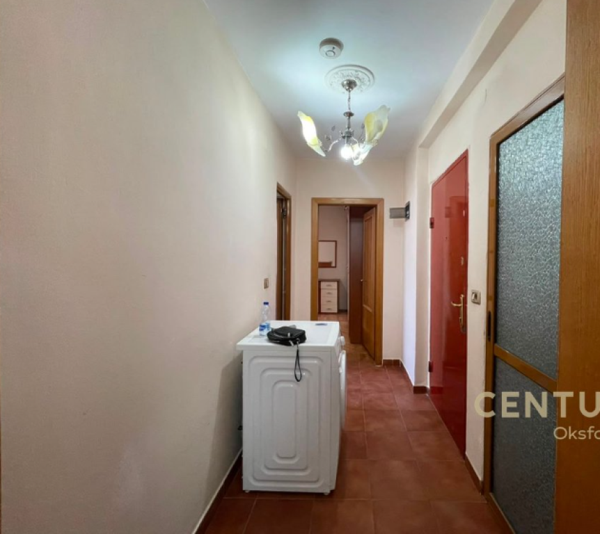ALI DEMI, JEPET ME QIRA APARTAMENT 1+1