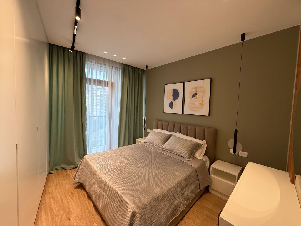 Rent Apartment 1+1 Lake View Tirana 1300€