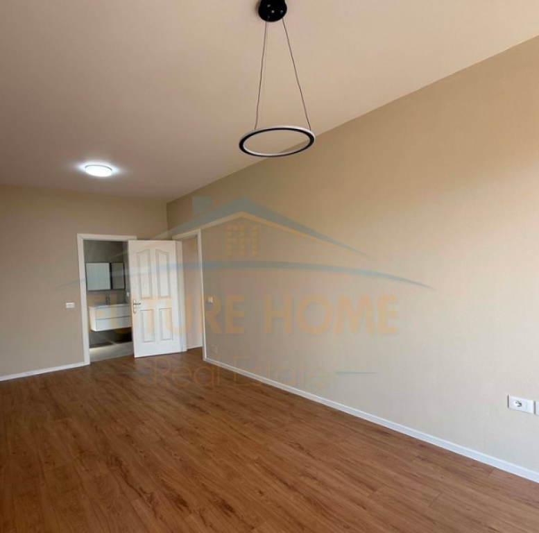 shes , Apartament 2+1+2, Unaza e Re UNA69752