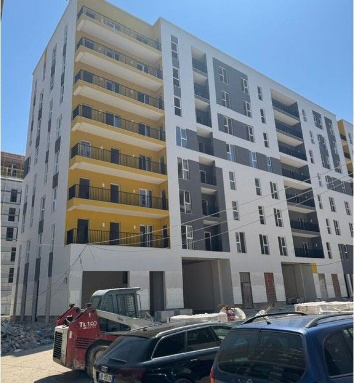 🏙️ **APARTMENT 2+1 FOR SALE – TIRANA BOULEVARD (NEW BOULEVARD)**