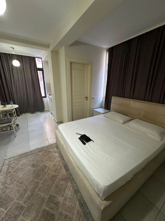 Qera | Garsoniere | Sheshi Willson | 400 €/muaj