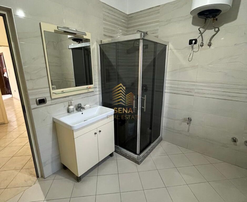 Rent, Private Entrance, 2+1+balcony, Kodra e Priftit, 45,000 Leke/Month
