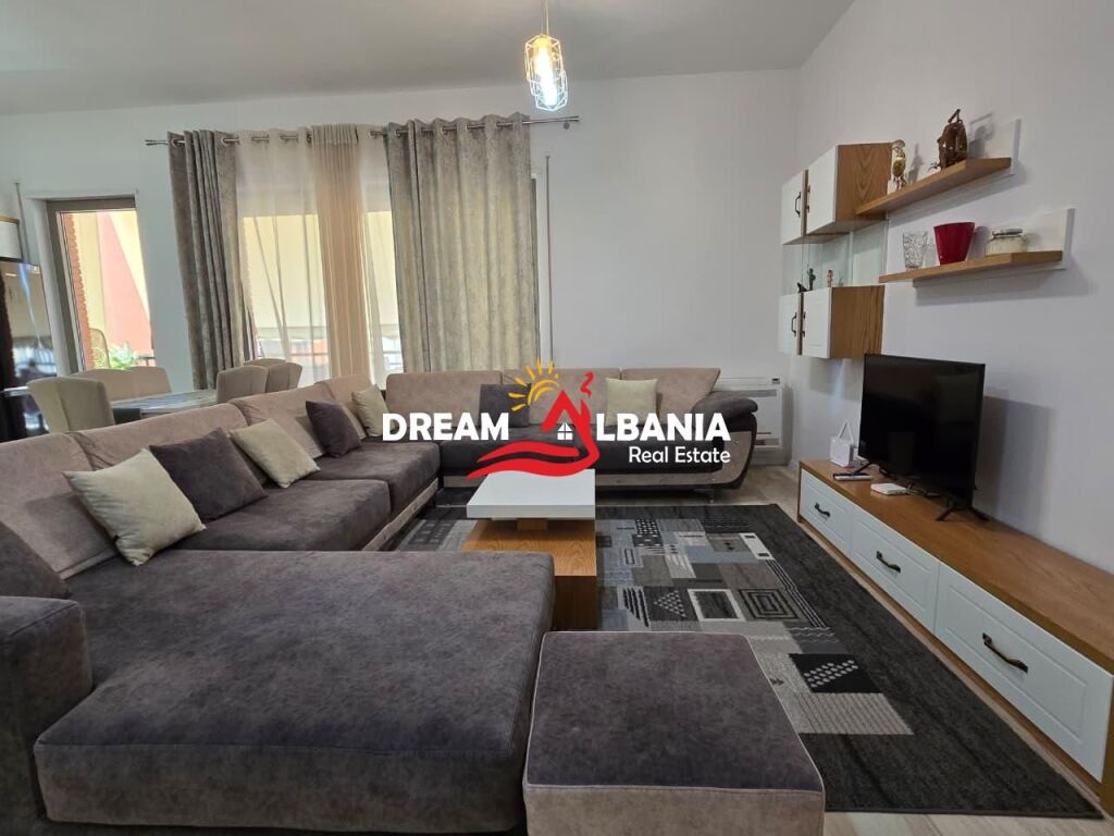 Appartamento 2+1+2 Bagni in Affitto – Complesso Delijorgji, Via Kavajës (ID 42215581)