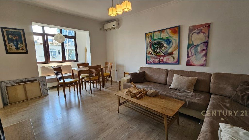 APARTAMENT 1+1 PER SHITJE NE MYSLYM SHYR