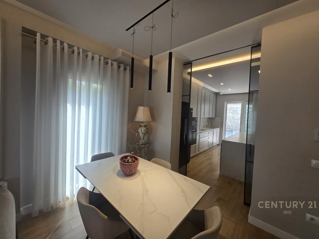 Villa with pool for rent in the Elysium Residence, Mjull-Bathore!