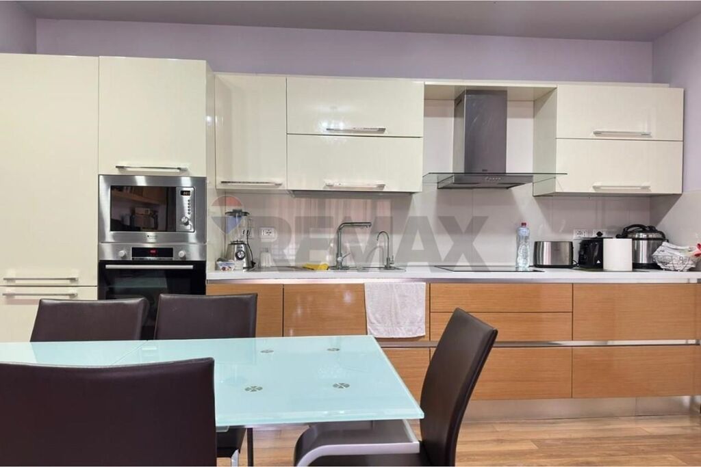 Apartment 3+1+2 for Sale in Laprakë – Ideal Opportunity for Living & Investment!