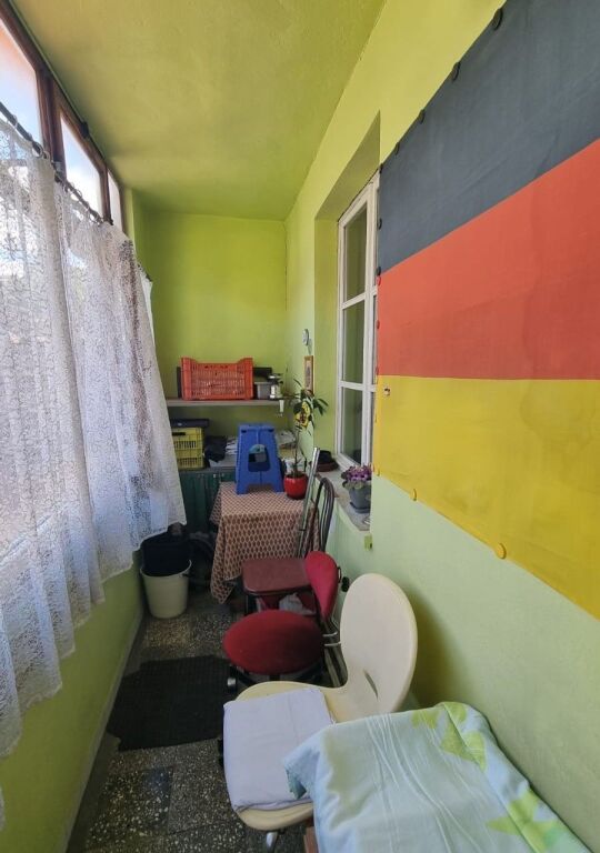Apartament 1+1 Për Shitje në Komuna e Parisit, Rruga Muhamet Gjollesha