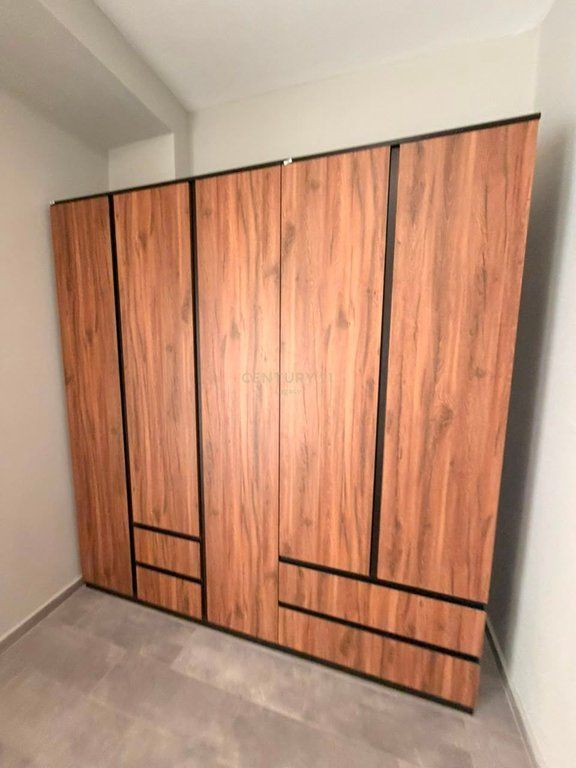 Apartament 1+1 me Ballkon – 320 €uro Legacy142746