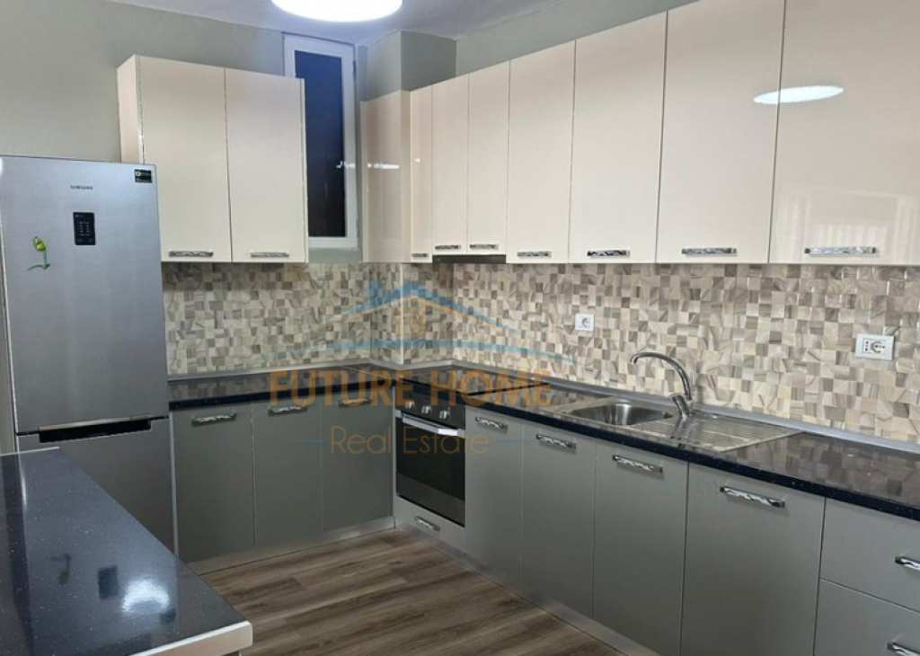 shes Apartament 1+1,Unaza Re