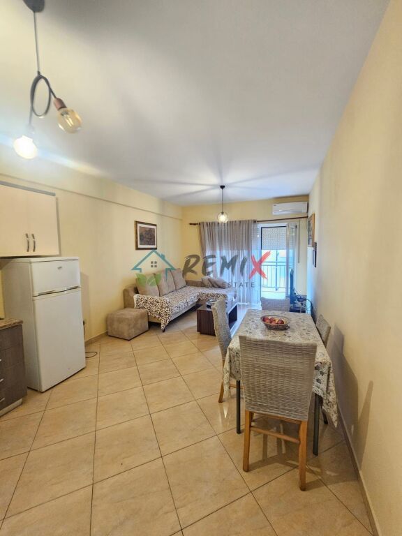 🏡 SHITET APARTAMENT 1+1 – PLAZH, PRANË HOTEL PALACE, DURRËS