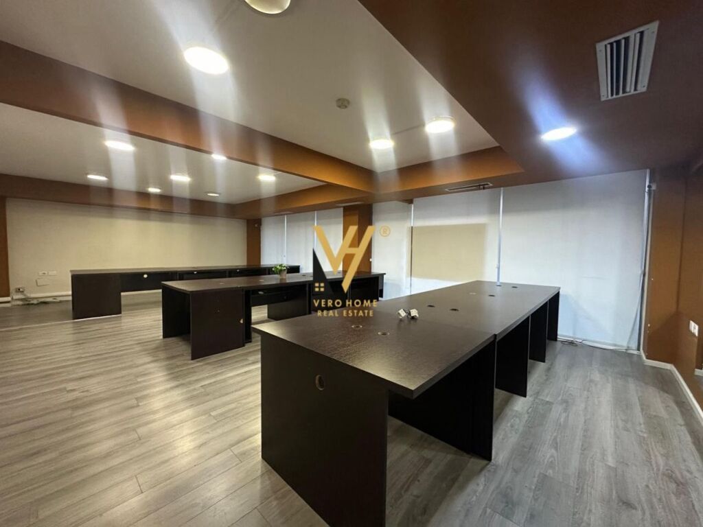 JEPET ZYRE 200 M2 ME QIRA TE SHESHI WILLSON 300.000 LEKE
