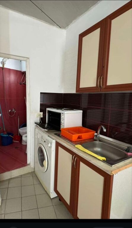 GARSIONERE 22000 LEKE.RRUGA E BURGUT
