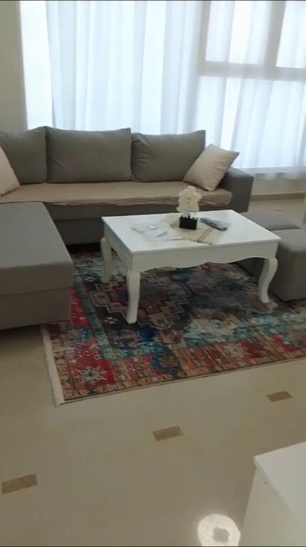 JEPET ME QERA: APARTAMENT 1+1 (PAS FABRIKËS SË MIELLIT)
