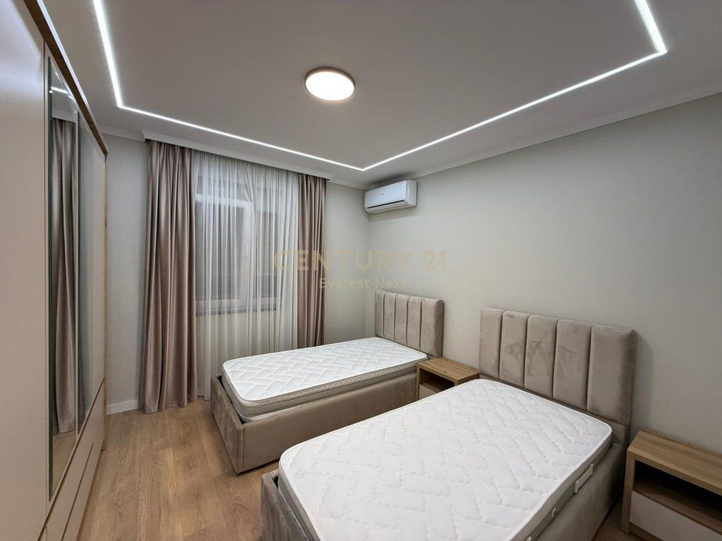 JEPET ME QIRA APARTAMENT 2+1 NE XHAMLLIK !!