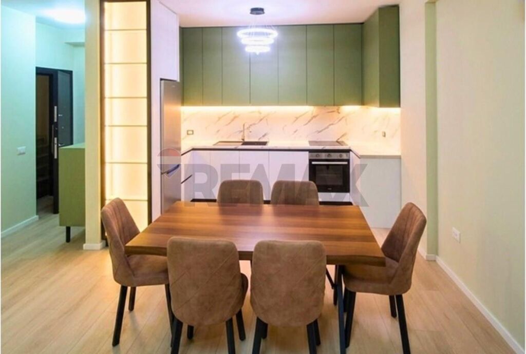 Apartment 2+1+2 +Parking Space Dry Lake