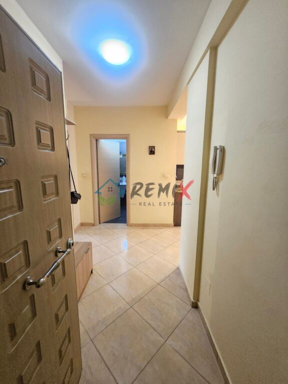 🏡 SHITET APARTAMENT 1+1 – PLAZH, PRANË HOTEL PALACE, DURRËS