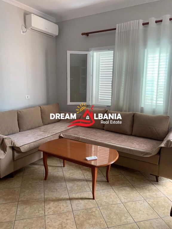 1+1 Villa Floor for rent Jordan Misja Street, near the Train tracks (ID 4251461)