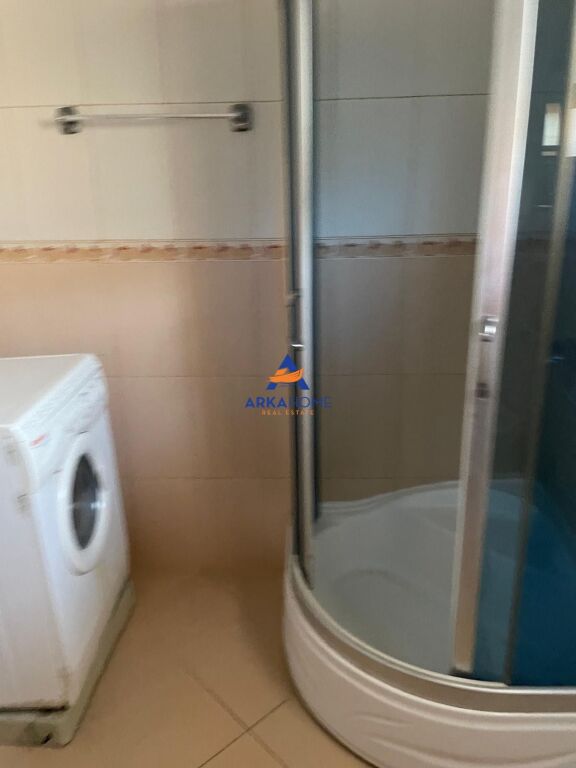 JEPET APARTMENT ME QERA 2+1+VERAND "QTU" 35.000 LEKE