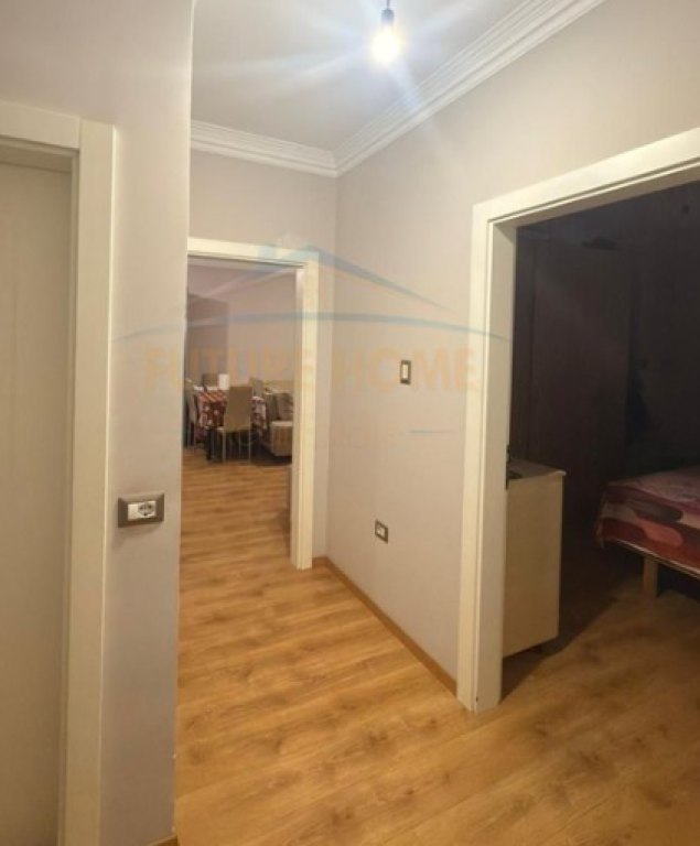 shes , Apartament 1+1, Unaza e Re, Tiranë OPP69119
