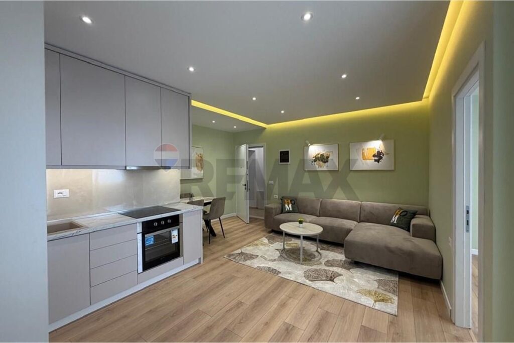 Appartamento - In Vendita - Myslym Shyri, Tirana