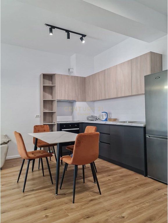 Jepet me qira apartament 1+1 në Alidem