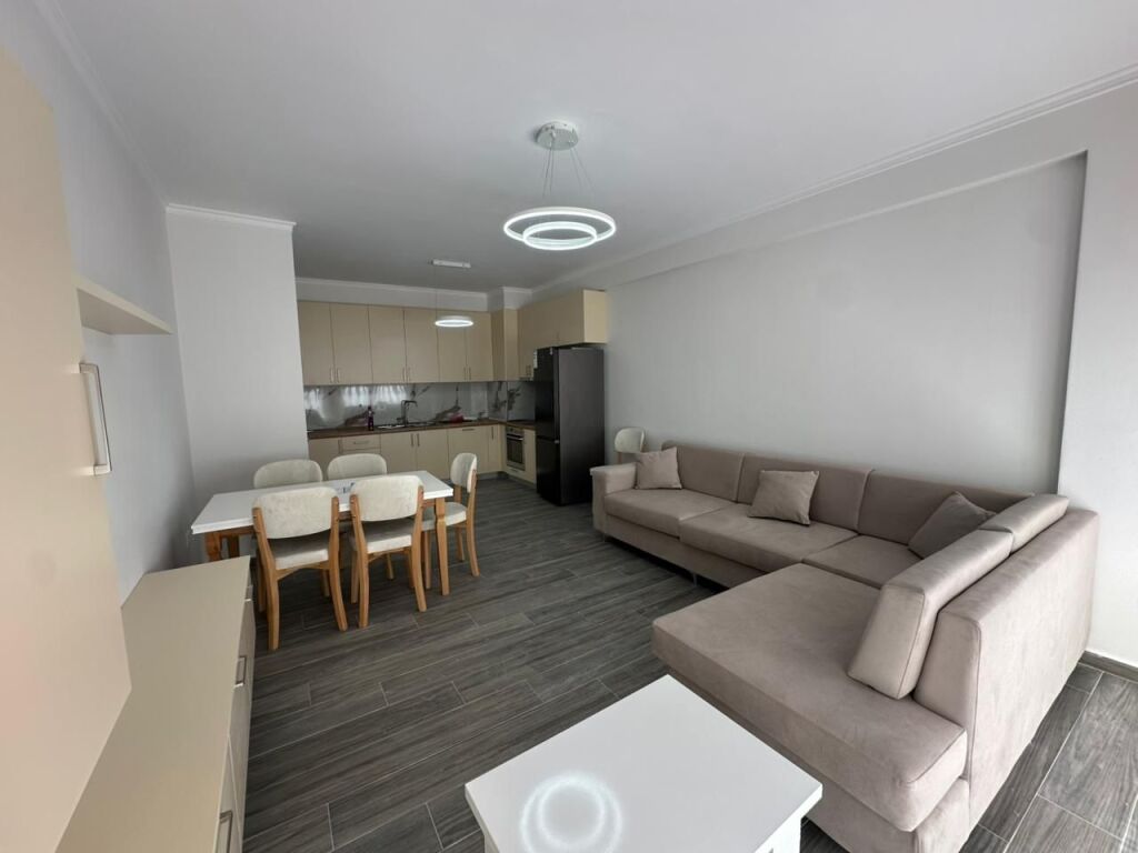 Appartamento 1+1 in affitto presso Urban Gate ad Astir.