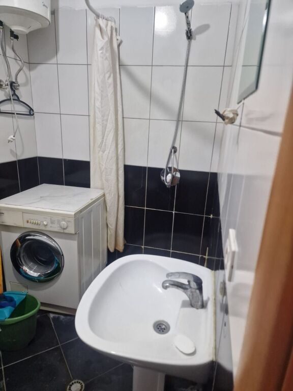 🏡 Jepet me Qera Apartament 1+1 në Astir – Tek 2 Palmat