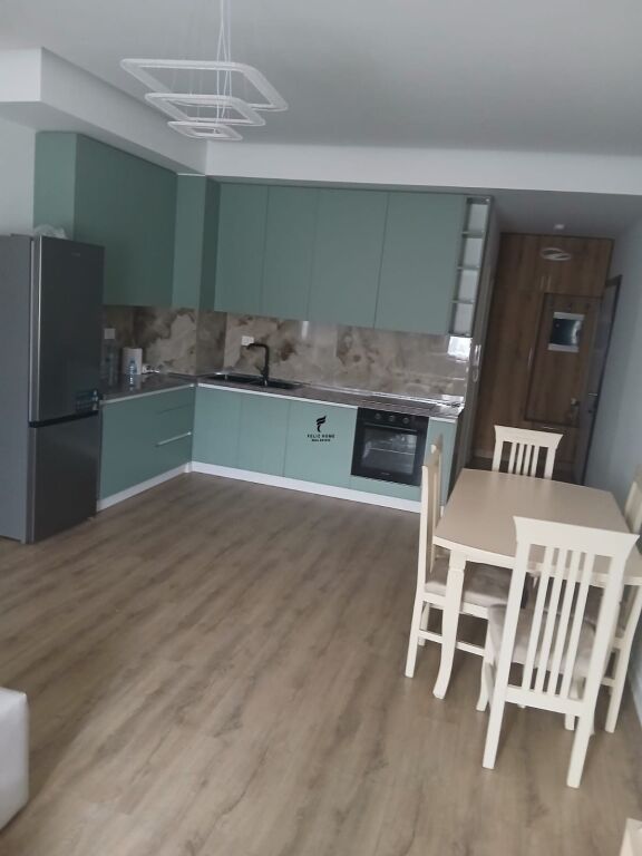 APARTAMENT ME QERA 2+1 SAUK 60.000 LEKE FH-78790