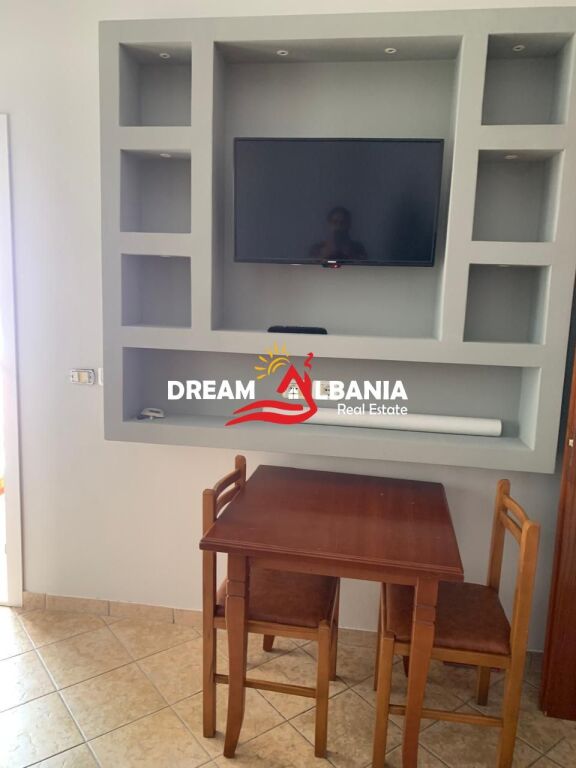 1+1 Villa Floor for rent Jordan Misja Street, near the Train tracks (ID 4251461)