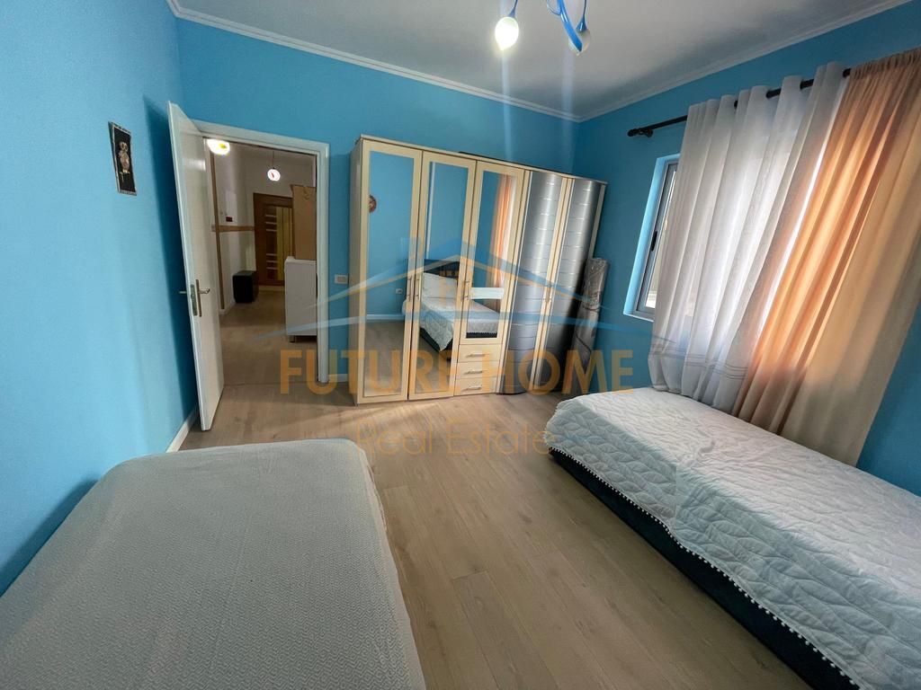 Shitet, Apartament 2+1+2, Kodra Diellit, Tiranë