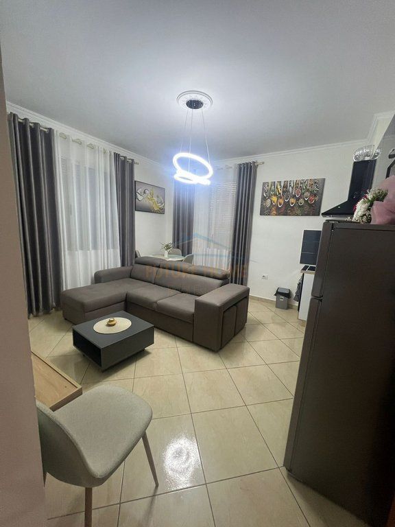 Affitto, Appartamento 1+1, Fresku, Tirana