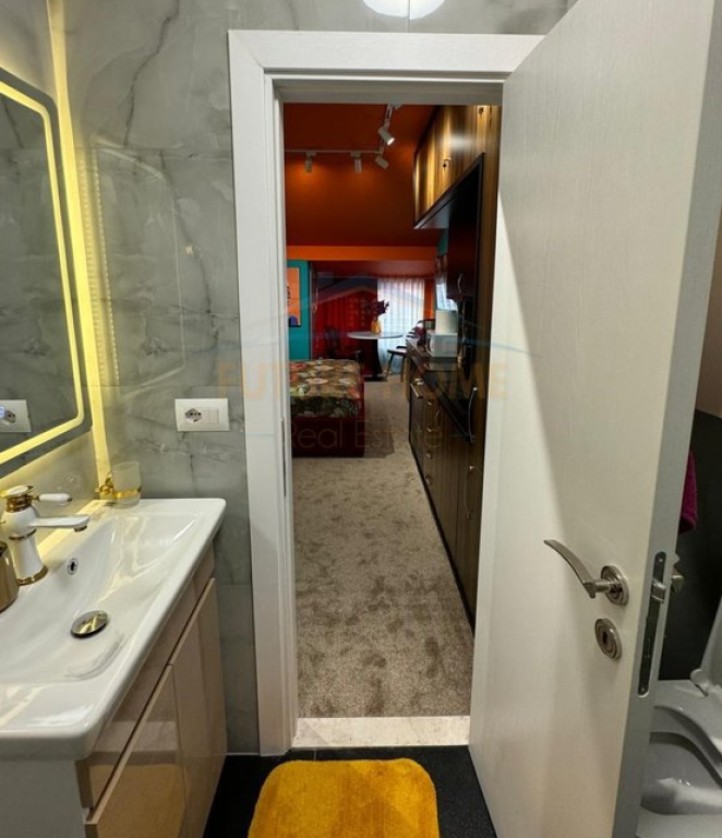 JAP ME Qera, Garsoniere, Tirane . UNA70208