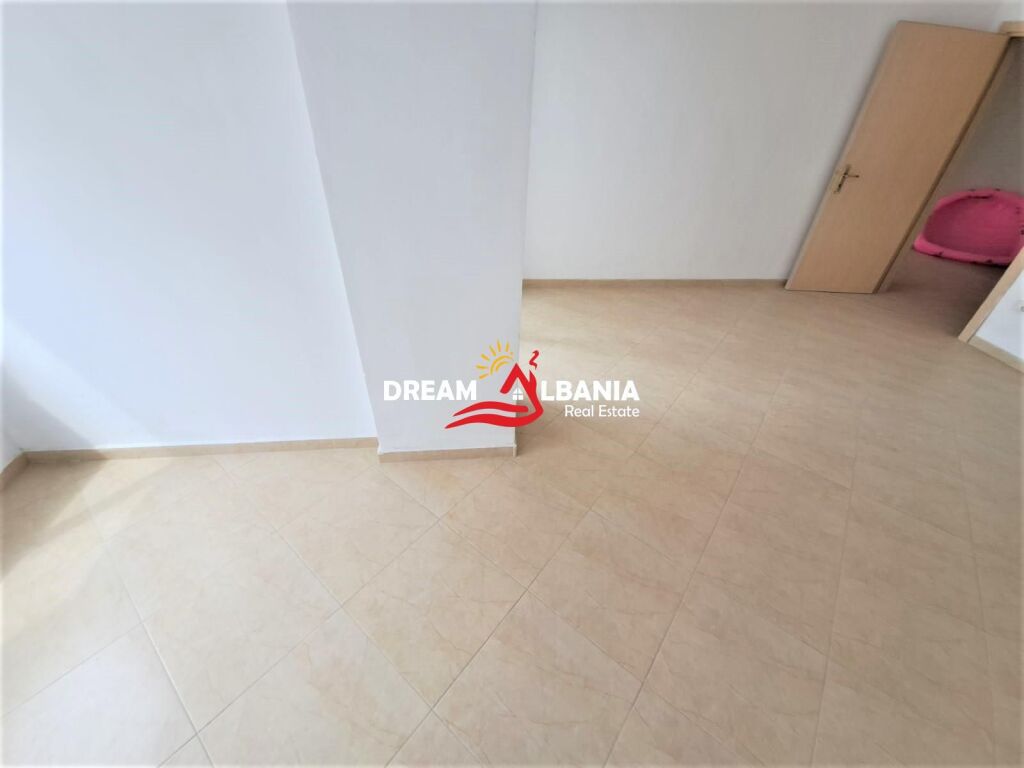 Apartament 2+1 ne shitje ne Yzberisht ne afersi te fundit bulevardit ne Tirane (ID 4121985)