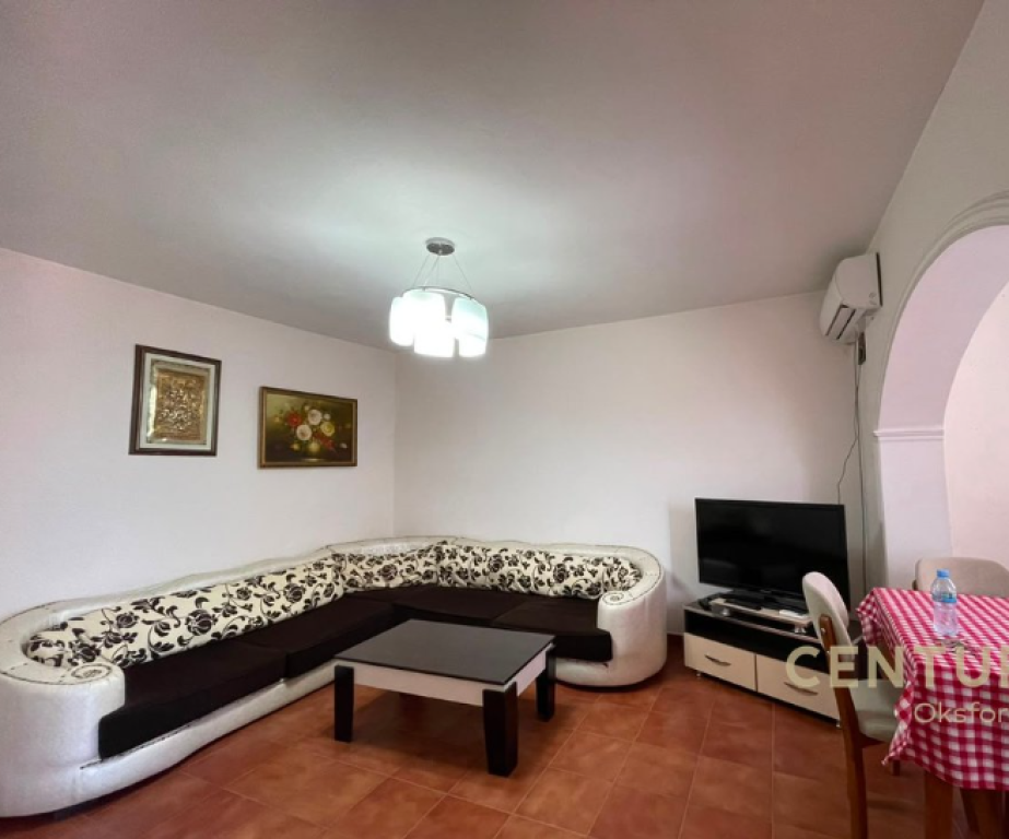 ALI DEMI, JEPET ME QIRA APARTAMENT 1+1