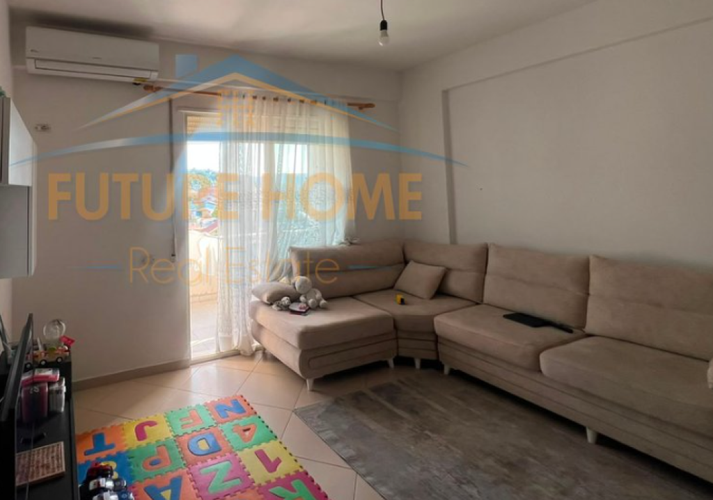 VENDO Appartamento 2+1, Complesso Golden Park, Tirana