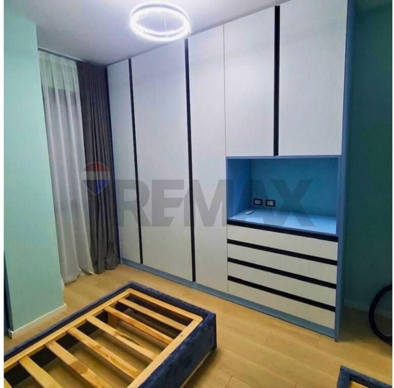 Apartment 2+1+2 +Parking Space Dry Lake