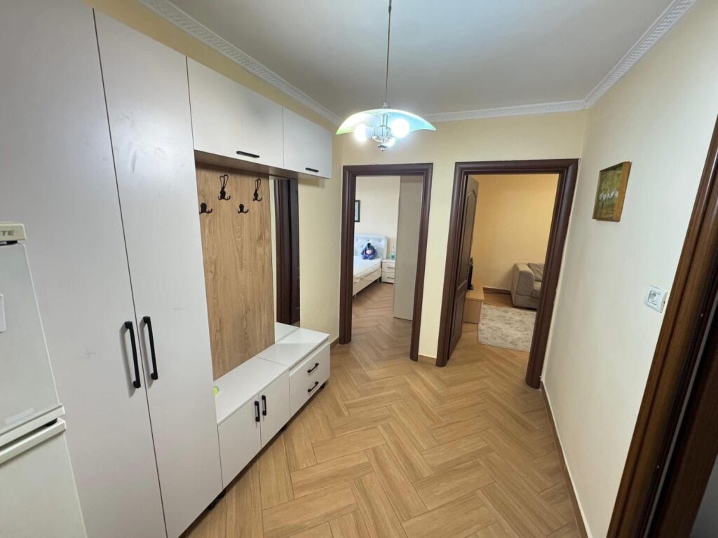 Appartamento 1+1+1 Balcone In Affitto