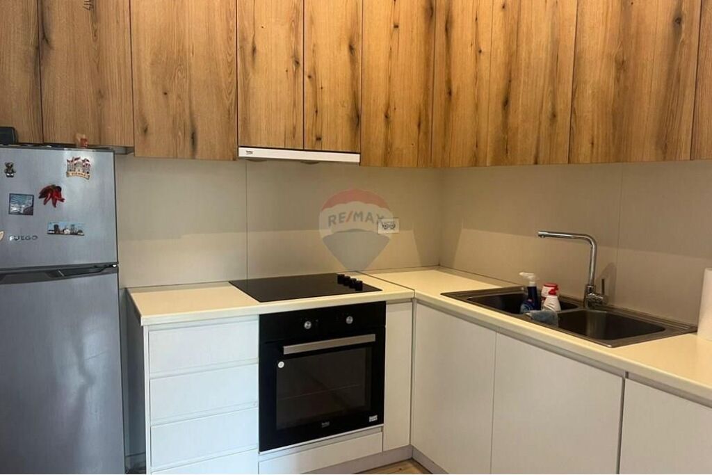 Apartament 1+1 me qira te Kompleksi Star,Rruga e Kavajes