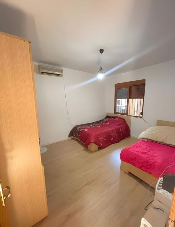 Apartament 2+1 me qira – Selitë e Vogël, pranë Xhamisë !