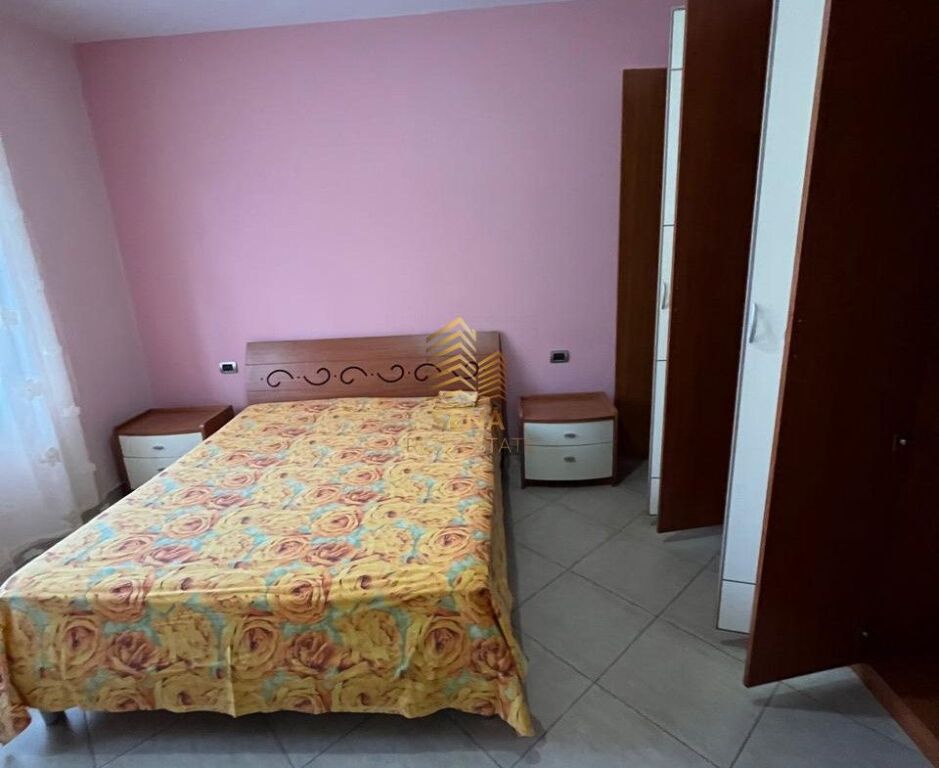 Rent, Private Entrance, 2+1+balcony, Kodra e Priftit, 50,000 Leke/Month