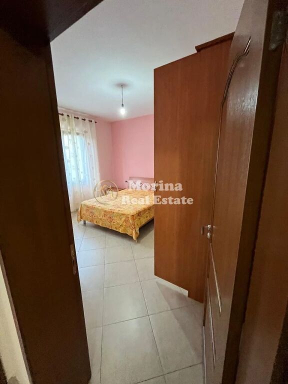 Qera | Vilë 2 + 1 | Kodra E. Priftit | 500 €/muaj