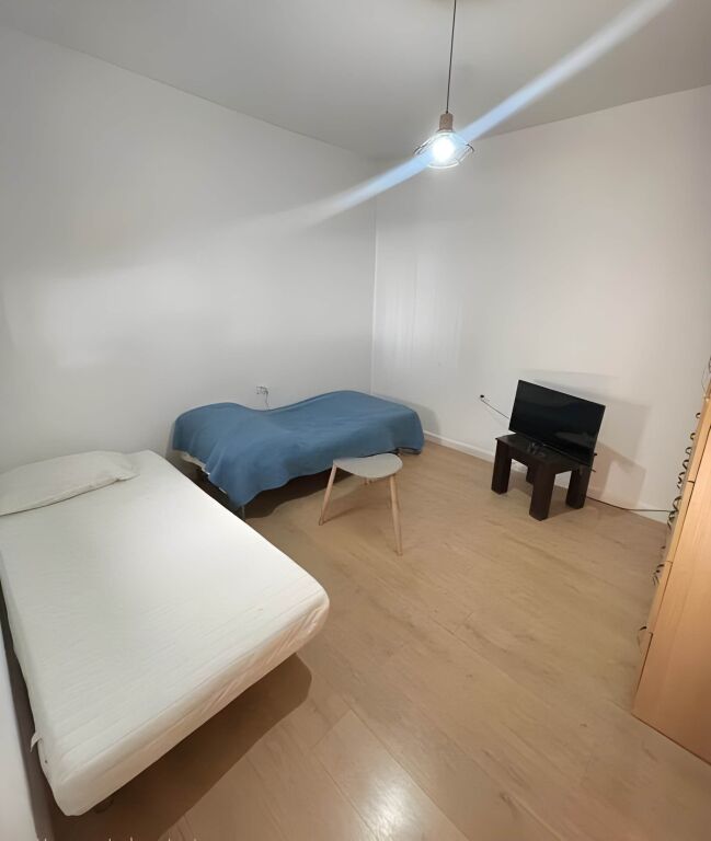 Apartament 2+1 me qira – Selitë e Vogël, pranë Xhamisë !