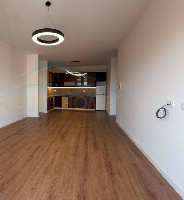 shes , Apartament 2+1+2, Unaza e Re UNA69752