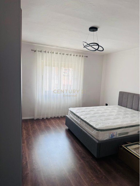 Apartament 1+1 Me Qira te Rruga Durresit 600 € /Muaj