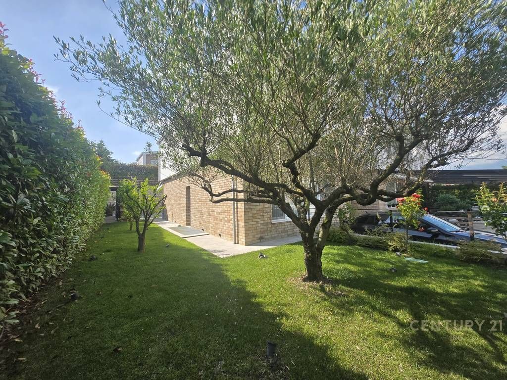 Villa with pool for rent in the Elysium Residence, Mjull-Bathore!