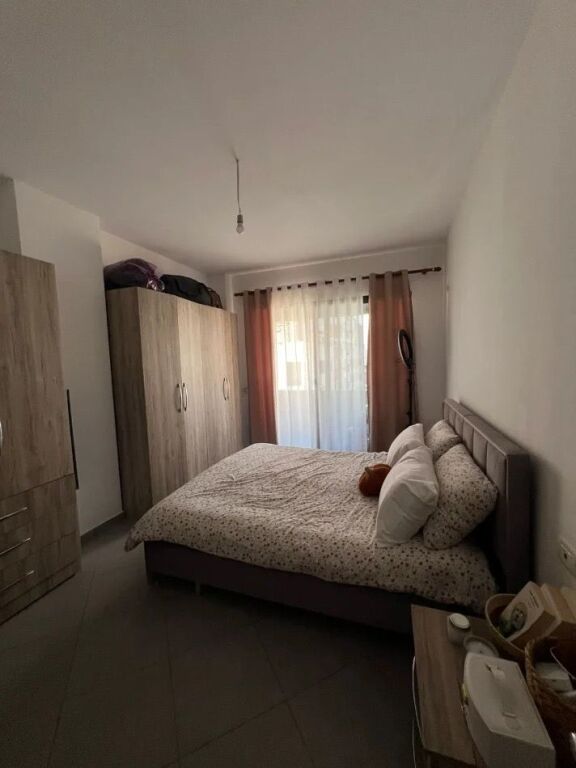 Apartament 1+1 per qera Astir Kompleksi Molla !