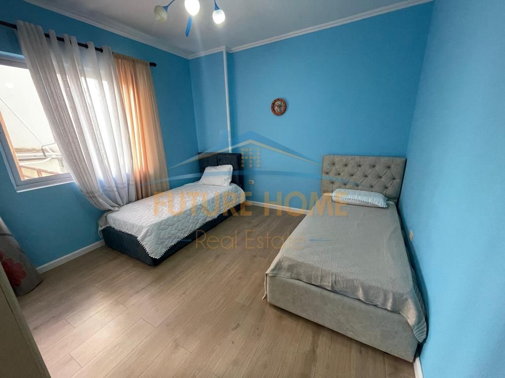 Shitet, Apartament 2+1+2, Kodra Diellit, Tiranë